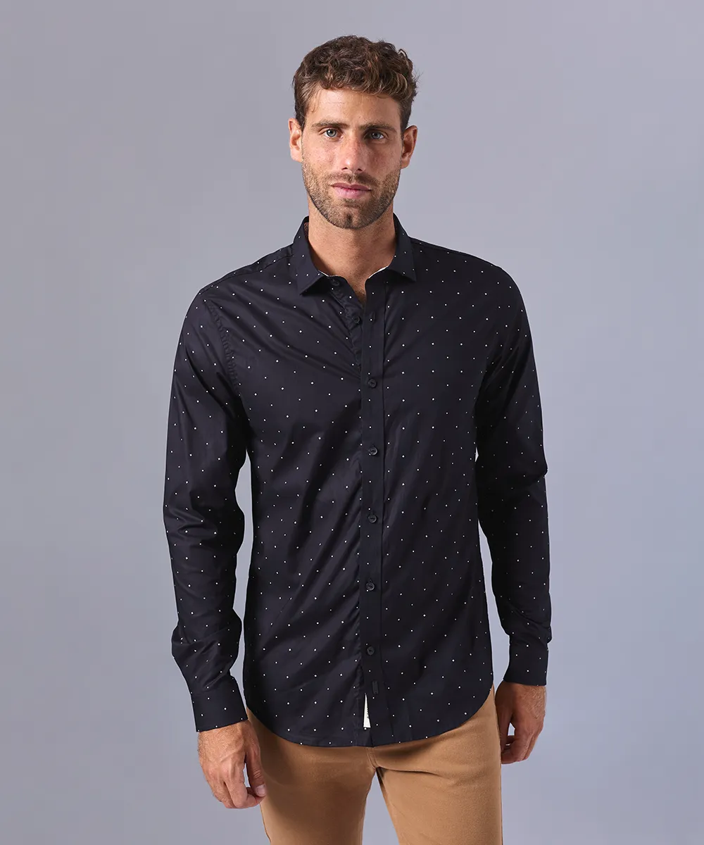 CAMISA MANGA LARGA CUELLO SPREAD SLIM FIT NEGRO ESTAMPADO OI24