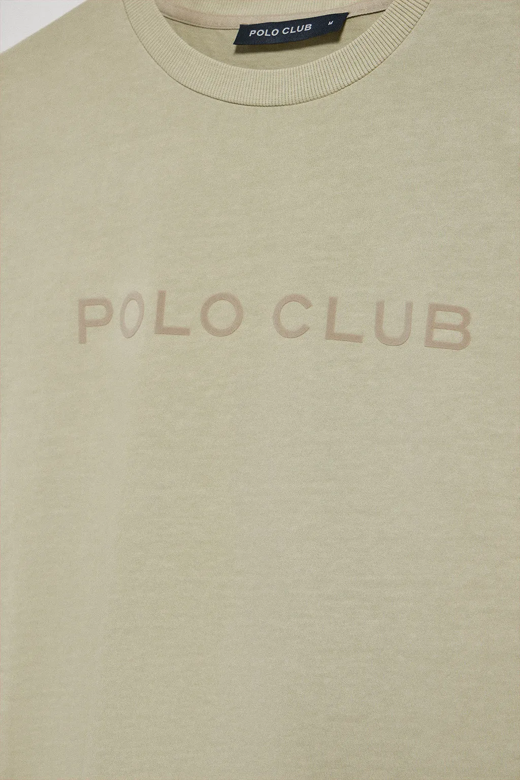 Camiseta Apolo garment dyed color piedra con logo Polo Club aterciopelado