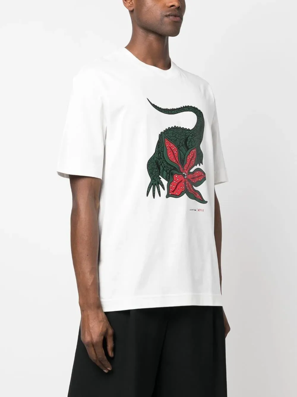 Camiseta Lacoste x Netflix TH8462 00 TIT blanc Stranger Things