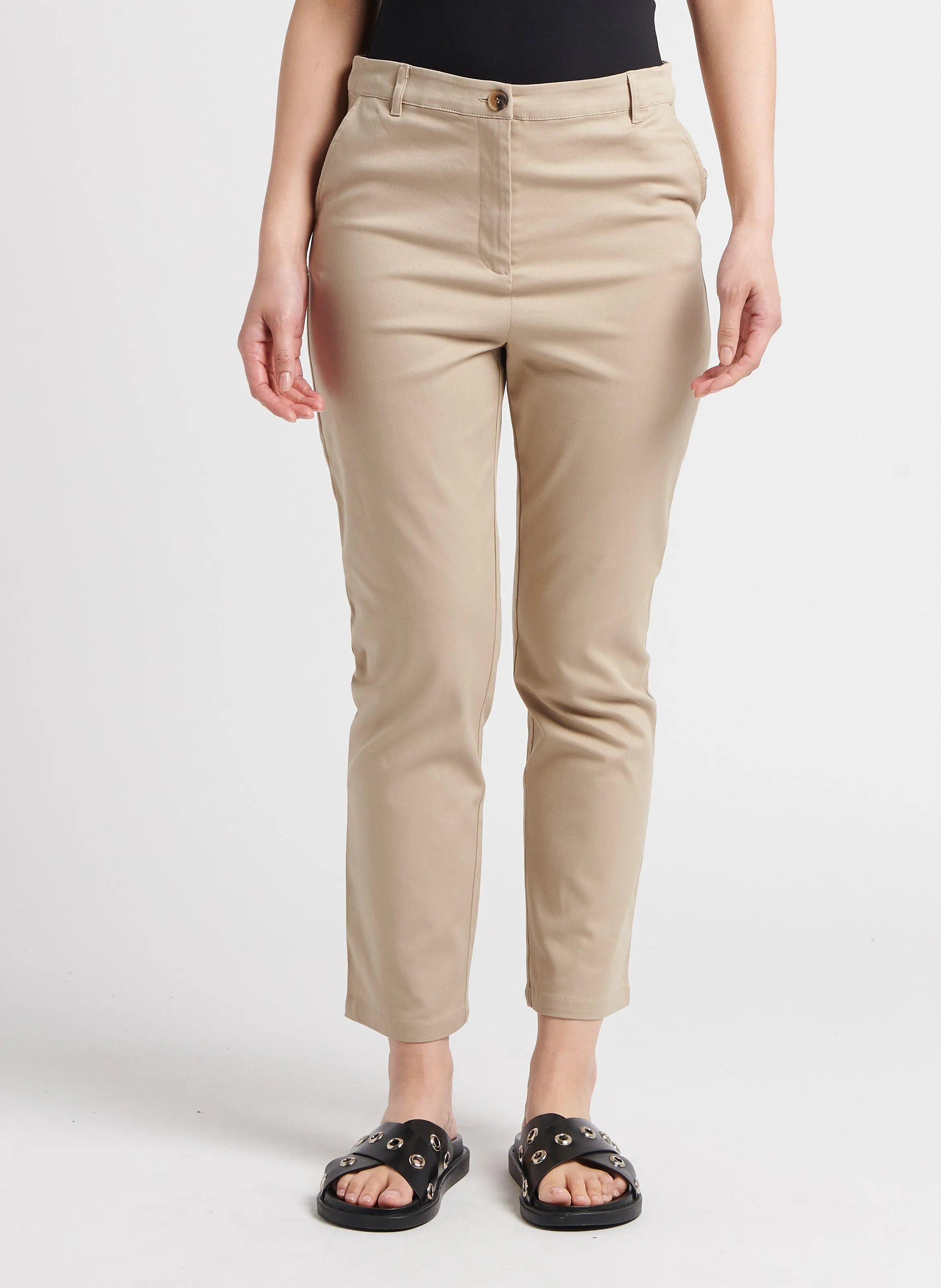 EKYOG ELANOR - Pantalón chino tobillero de algodón orgánico elástico en beige