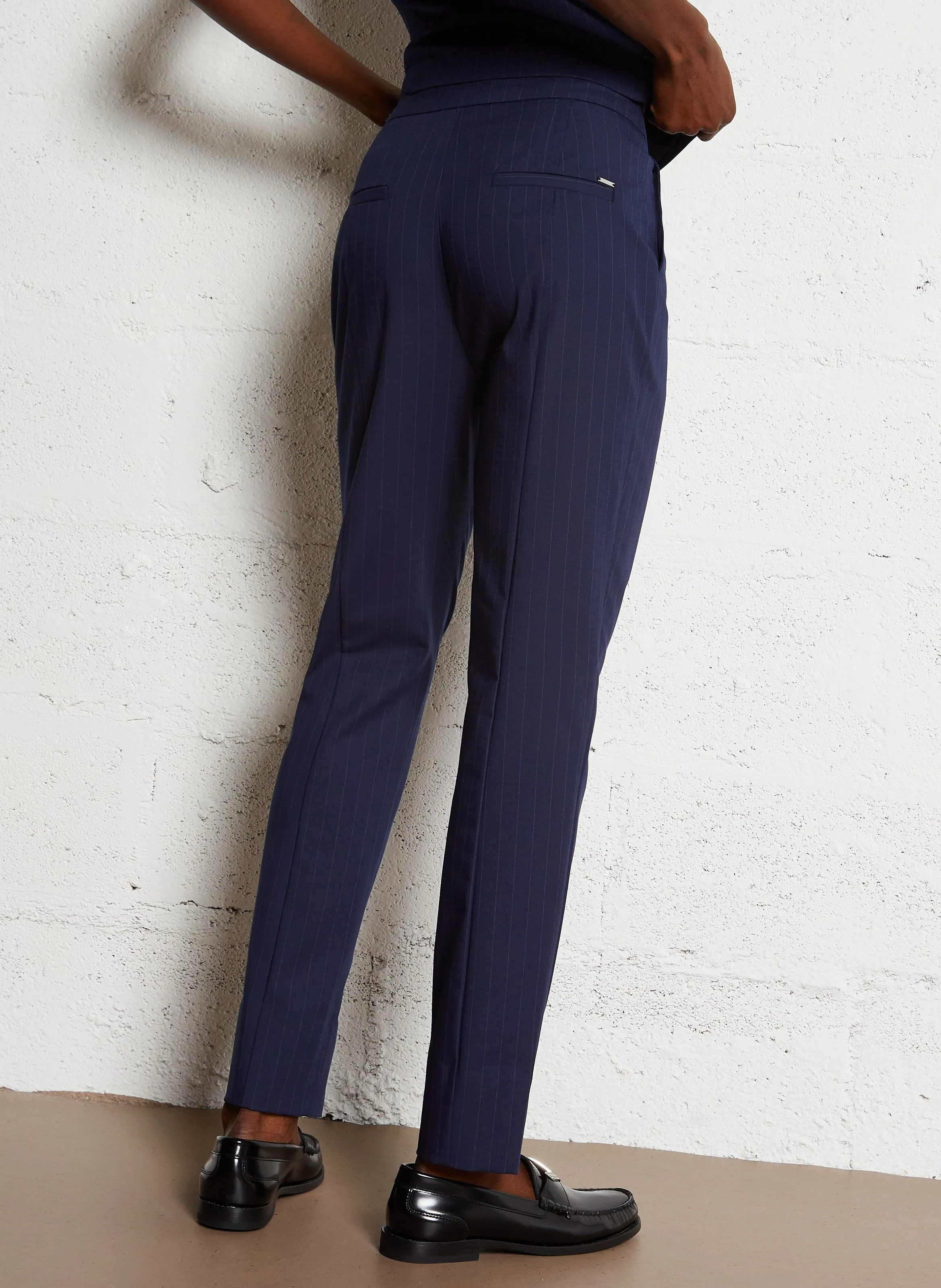 Pantalón slim de rayas en azul