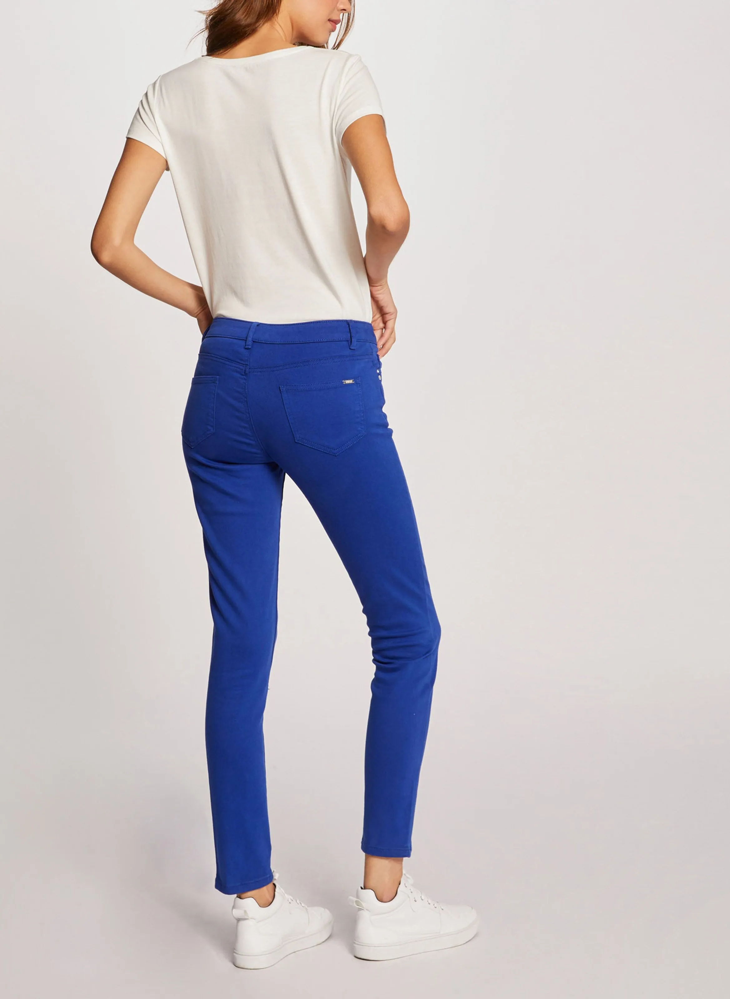 PETRA - Pantalón skinny de talle bajo en azul