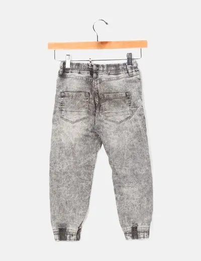 Primark Pantalón cargo gris