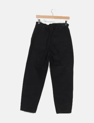 Stradivarius Pantalón denim negro