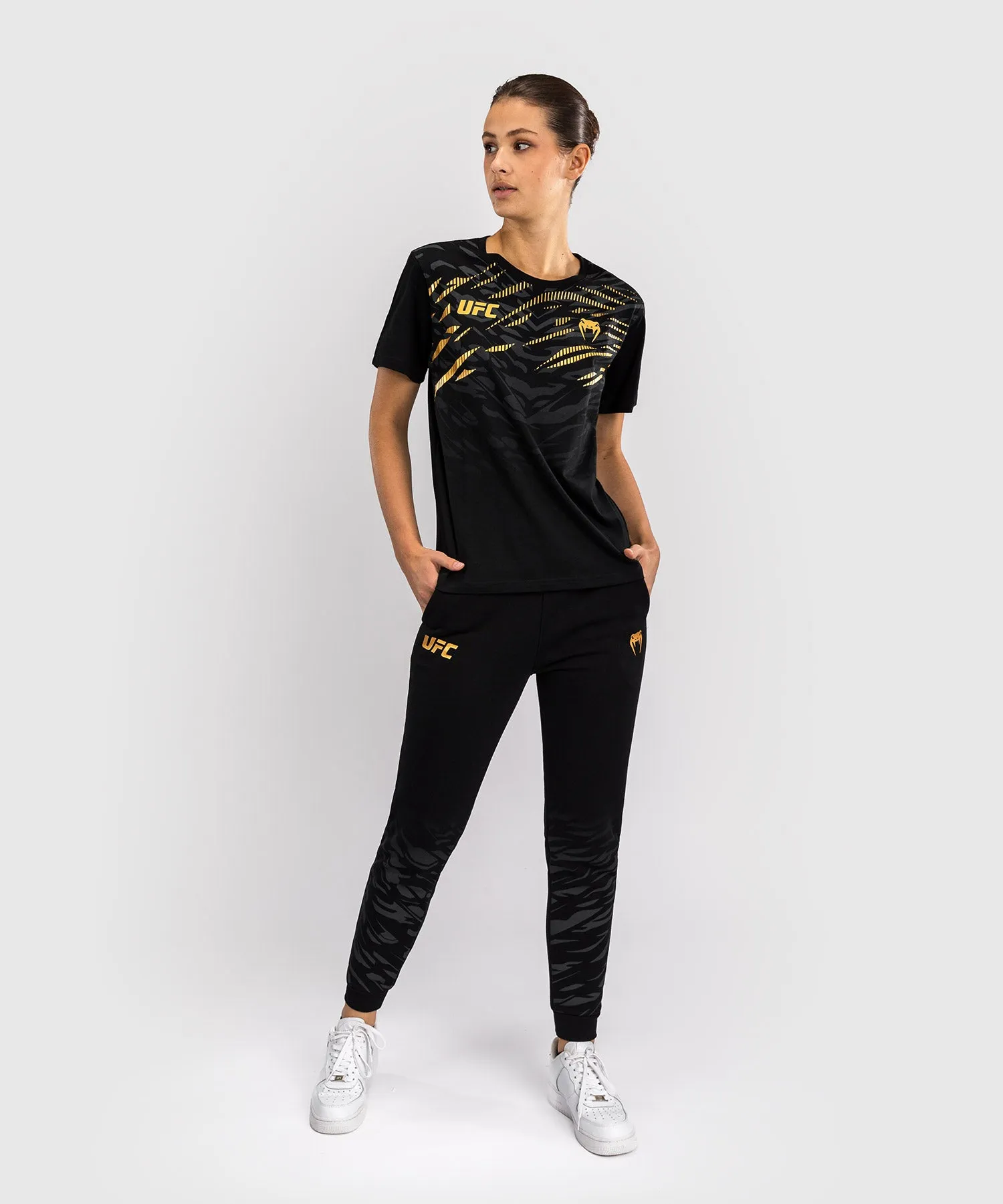 UFC Fusion by Venum Replica Camiseta de Manga Corta para Mujer - Champion