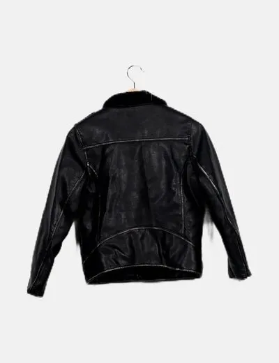 Zara Biker negra interior borreguito